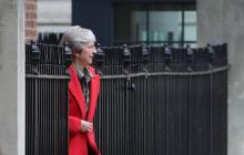 Theresa May, la Première Ministre britannique, quitte le 10, Downing Street à Londres, le 16 novembre 2018