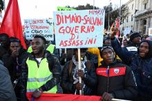 Manifestation à Rome contre la politique sociale du gouvernement et son décret-loi réformant le système d'accueil des demandeurs d'asile, le 15 décembre 2018