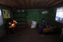 Catarina Alonzo, mère de Felipe Gomez, dans sa maison de Yalambojoch au Guatemala, le 28 décembre 2018