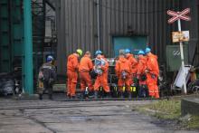 Des secouristes interviennent à la mine CSM à Karvina, à quelque 300 km à l'est de Prague, le 21 décembre 2018