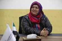 Nancy Roxana Papa, une enseignante argentine kidnappée pendant un an en Syrie, s'adresse à la presse à Bab al-Hawa, à la frontière turque, le 30 octobre 2018 après sa libération