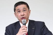 Le patron exécutif de Nissan Hiroto Saikawa s'adresse aux journalistes lors d'une conférence de presse, à Yokohama, le 17 décembre 2018
