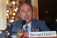 Bernard Darty, président du directoire du leader français dans la distribution d'électroménager, A paris le 05 mars 1988