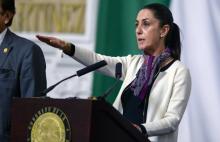 Claudia Sheinbaum, élue maire de Mexico, prête serment lors de sa cérémonie d'investiture, le 5 décembre 2018