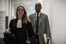 Le rappeur Nick Conrad arrive au tribunal avec un de ses avocat Chloé Arnoux, à Paris le 9 janvier 2019