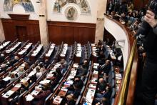 Les députés macédoniens votent au Parlement à Skopje pour changer le nom de leur pays, le 11 janvier 2019