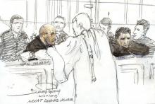 Croquis d'audience du 21 janvier 2019 montrant Kamel Berkaoui (g) lors du procès de policiers "ripoux" au coeur d'un trafic de cocaïne aux assises de Paris