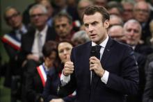 Emmanuel Macron lance le grand débat devant les maires normands réunis à Grand Bourgtheroulde, le 15 janvier 2019