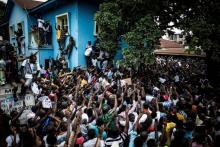 Des partisans de l'opposant congolais Martin Fayulu manifestent contre les résultats de l'élection présidentielle, le 11 janvier 2019 à Kinshasa, en RDC