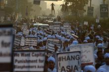 Des islamistes extrémistes manifestent contre l'acquittement d'Asia Bibi, le 21 novembre 2018 à Karachi, au Pakistan