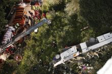 Photo prise le 29 juillet 2013 de l'autocar dont l'accident a fait 40 morts en 2013 près d'Avellino en Italie