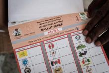 Bulletins de vote aux élections générales de samedi au Nigeria. A la commission électorale de Port Harcourt, le 22 février 2019