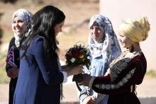 Le Prince Harry, duc de Sussex et Meghan, duchesse de Sussex, visitent un pensionnat pour jeunes filles dans le village d'Asni au Maroc, le 24 février 2019