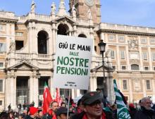 Des retraités italiens manifestent le 9 février 2019 à Rome contre la politique sociale du gouvernement populiste