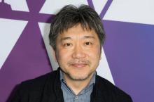 Le réalisateur japonais Hirokazu Kore-Eda le 21 février 2019 à Beverly Hills aux Etats-Unis