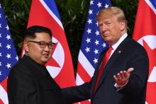 Kim Jong Un et Donald Trump lors de leur premier sommet à Singapour, le 12 juin 2018