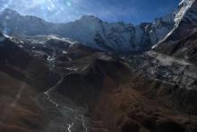 Photo prise le 22 novembre 2018 d'un glacier dans la région de l'Everest, au Népal
