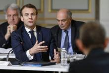 Emmanuel Macron lors d'un débat avec une soixantaine d'intellectuels le 18 mars 2019 à l'Elysée