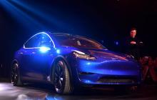 Elon Musk, patron de Tesla, présente le nouveau modèle Y, le 14 mars 2019 à Hawthorne, en Californie
