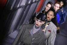 Extrait du défilé de mode Louis Vuitton, le 5 mars 2019 à Paris