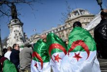 Manifestation pour un changement de régime en Algérie le 31 mars 2019 place de la République à Paris