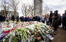 Rassemblement le 25 mars 2019 à Oktoberplein à Utrecht à la mémoire des victimes de l'attentat perpétré par Gokmen Tanis, qui a ouvert le feu dans un tramway le 18 mars