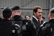 Le ministre de l'Intérieur, Christophe Castaner, en visite au centre d'entraînement de la gendarmerie de Saint-Astier, le 15 mars 2019