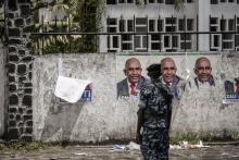 Des affiches du président sortant des Comores, Azali Assoumani, candidat à sa propre succession, le 25 mars 2019 à Moroni