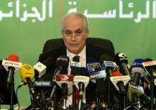 Le président du Conseil constitutionnel algérien, Taïeb Belaiz, donne une conférence de presse à Alger, le 18 avril 2014