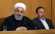 Photo diffusée par la présidence iranienne montrant le président iranien Hassan Rohani s'exprimant devant le conseil des ministres le 17 avril 2019 à Téhéran