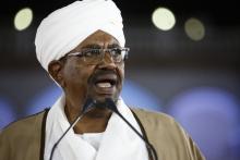 Le président soudanais déchu, Omar el-Béchir, délivre un discours à la Nation le 22 février 2019 à Khartoum
