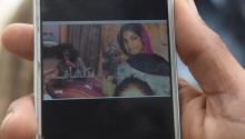 Une photo d'Uzma, une jeune domestique pakistanaise de 16 ans, retrouvée morte en janvier dans une canalisation de Lahore, montrée par son père sur son téléphone le 14 mars 2019