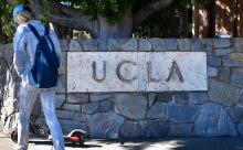 L'entrée de l'Université d'UCLA, le 13 mars 2019 à Los Angeles, en Californie
