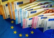 Les principales têtes de listes aux élections européennes avancent des propositions parfois convergentes, entre protectionnisme, "Buy European Act" et instauration de l'euro comme monnaie d'échange mo