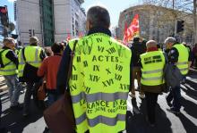 Jérôme Rodrigues, une des figures des "gilets jaunes", manifeste à Chambéry le 4 mai 2019