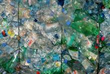 100% de plastiques recyclés en France, un objectif encore lointain