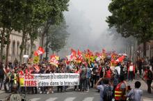 Manifestation de cheminots, à Lyon au quinzième jour de grève contre le "nouveau pacte ferroviaire", le 12 juin 2018