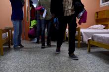 L'ouverture prévue d'un centre pour des mineurs étrangers isolés à Sainte-Agnès, un village perché à la frontière italienne, soulève les objections du maire et des défenseurs des migrants