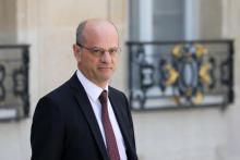 Le ministre de l'Education Jean-Michel Blanquer sortant du conseil des ministres, à l'Elysée, le 10 juillet 2019