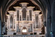 L'intérieure de l'église romane de Pontaumur qui abrite l'orgue d'Arnstadt pendant le festival "Bach en Combrailles" à Pontaumur, dans le centre de la France, le 13 août 2019.