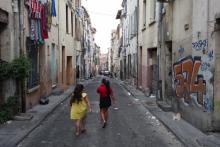 Un bras de fer oppose depuis plusieurs mois la municipalité de Perpignan à des militants de sauvegarde du patrimoine et habitants du quartier Saint-Jacques, considéré comme l'un des plus pauvres de Fr