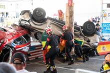 Des pompiers participent le 13 septembre 2019, à La Rochelle, au World Rescue Challenge, sorte d'"olympiade des pompiers"