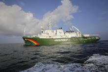 L'Esperenza, le bateau de Greenpeace abritant la mission scientifique cojointement menée par Greenpeace et le CNRS, le 3 septembre 2019 au large des côtes guyanaises