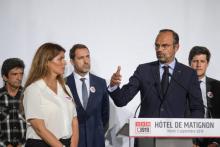 Le Premier ministre Edouard Philippe, avec notamment Marlène Schiappa, annonce des mesures pour aider les femmes victimes de violences conjugales, le 3 septembre 2019 à Matignon