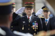 Le directeur général de la gendarmerie national (DGGN) Richard Lizurey, lors de ses adieux aux armes le 15 octobre 2019 aux Invalides à Paris