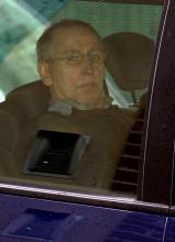 Le tueur en série Michel Fourniret le 29 mai 2008 à son arrivée au palais de Justice de Charleville-Mézières
