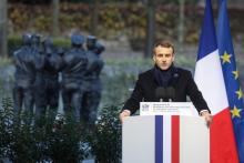 Emmanuel Macron pendant la cérémonie à l'arc de Triomphe à Paris, le 11 novembre 2018