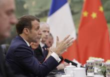 Le président Emmanuel Macron s'exprime le 6 novembre 2019 à Pékin