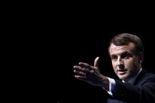Le président Emmanuel Macron devant l'Association des maires de France le 19 novembre 2019 à Paris