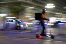 Trottinette électrique, vélo, scooters : la mobilité légère sera une alternative aux transports publics si la gève s'inscrit dans la durée